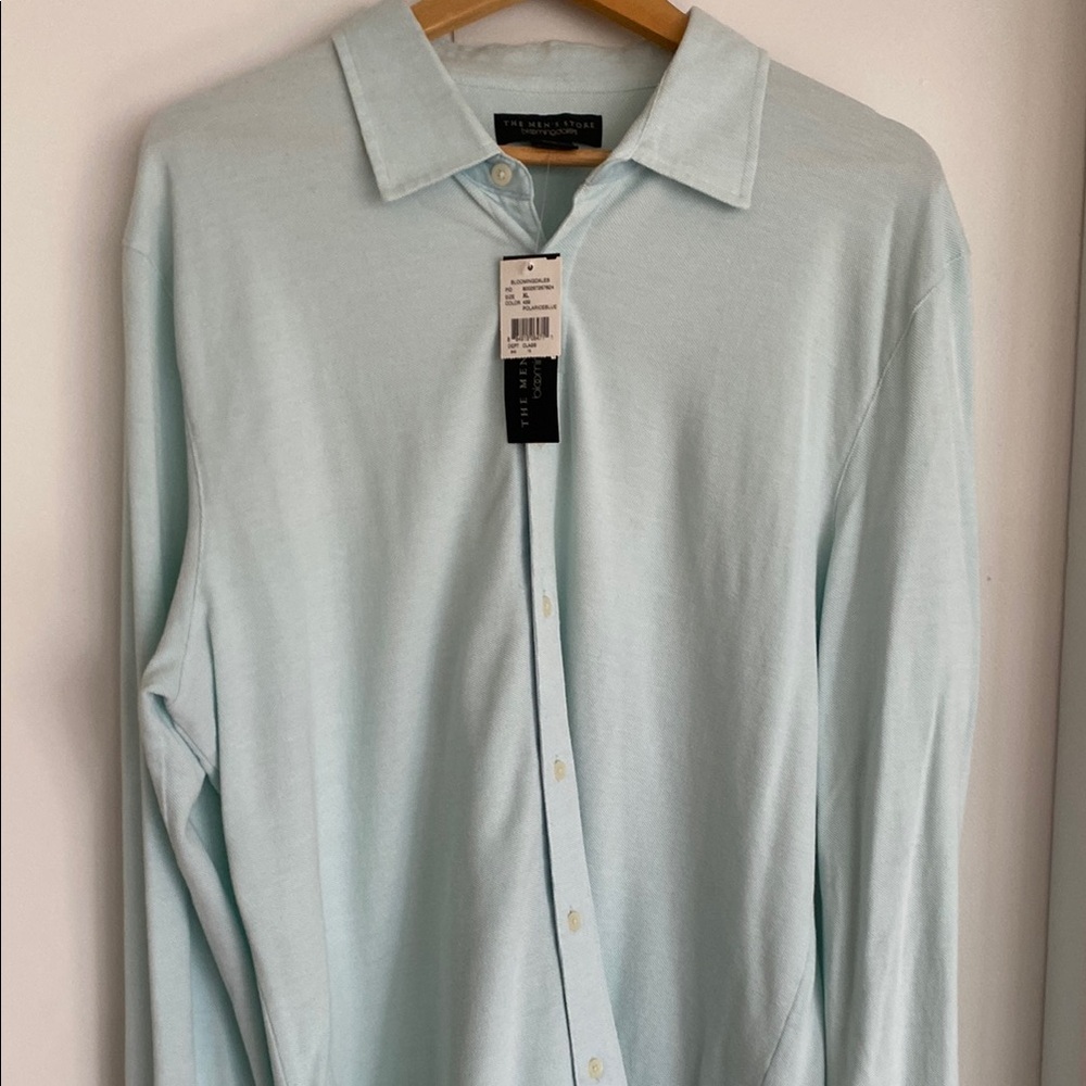 Bloomingdale's Men's Store Pale Blue Button-Up Shirt